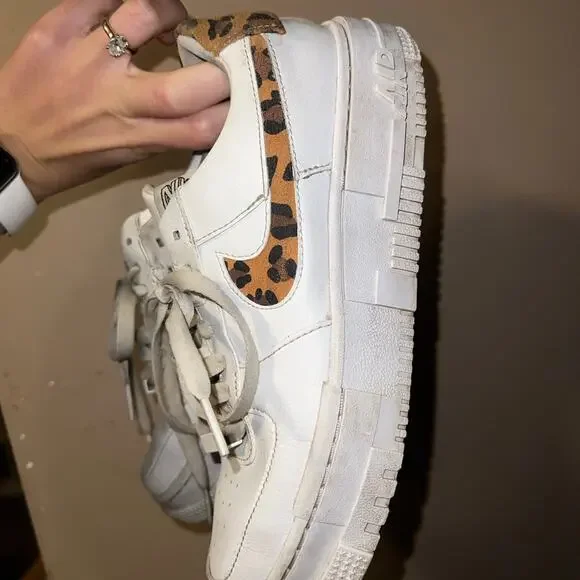 Nike Women's Air Force 1 Pixel SE shoe Leopard Swoosh Women’s Size 7 - Picture 6 of 7